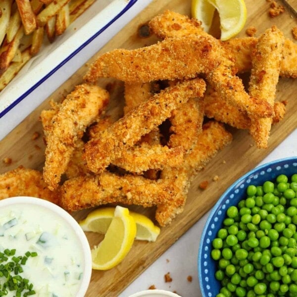 Homemade salmon fish fingers recipe for the whole family.